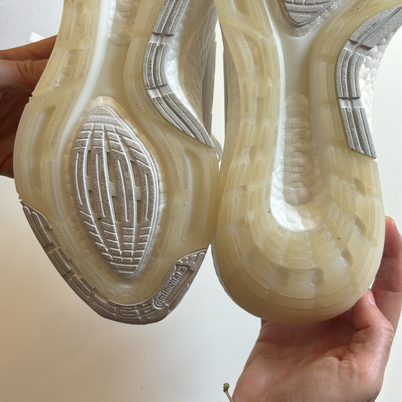 NEW ultraboost women’s white sneakers - Picture 7 of 9